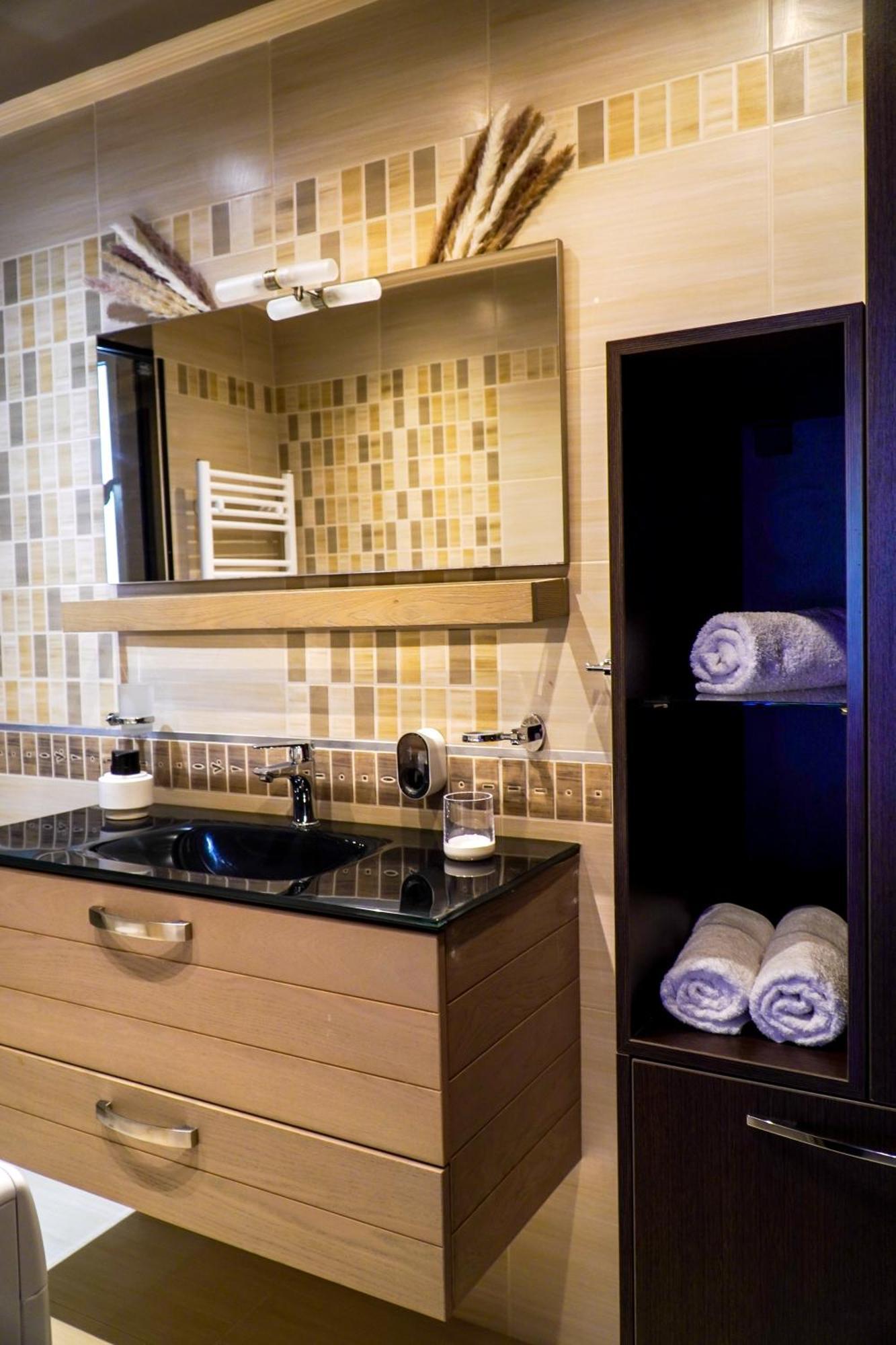 Cozy Artemis House Near Athens Airportアパートメント エクステリア 写真