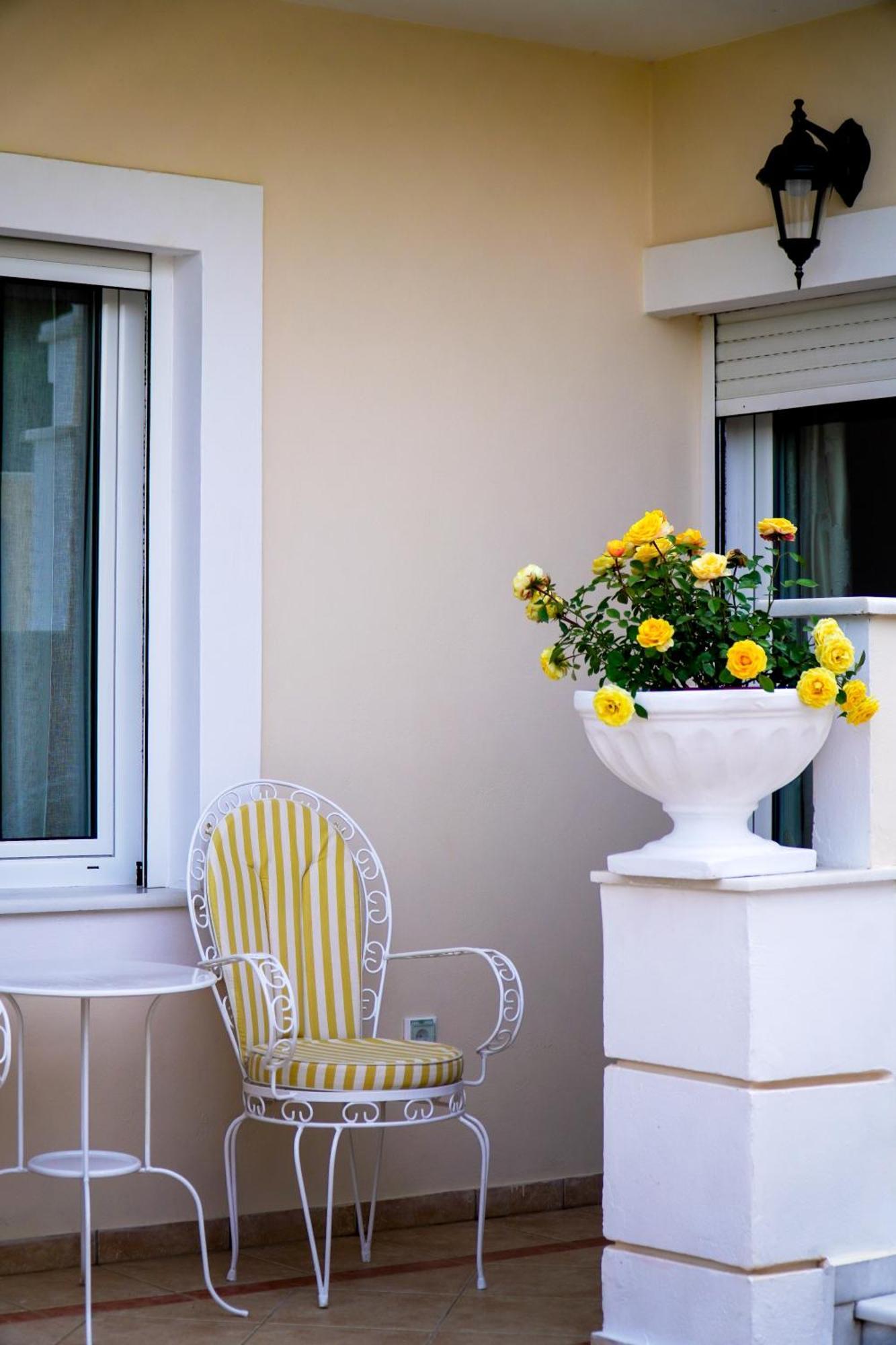 Cozy Artemis House Near Athens Airportアパートメント エクステリア 写真
